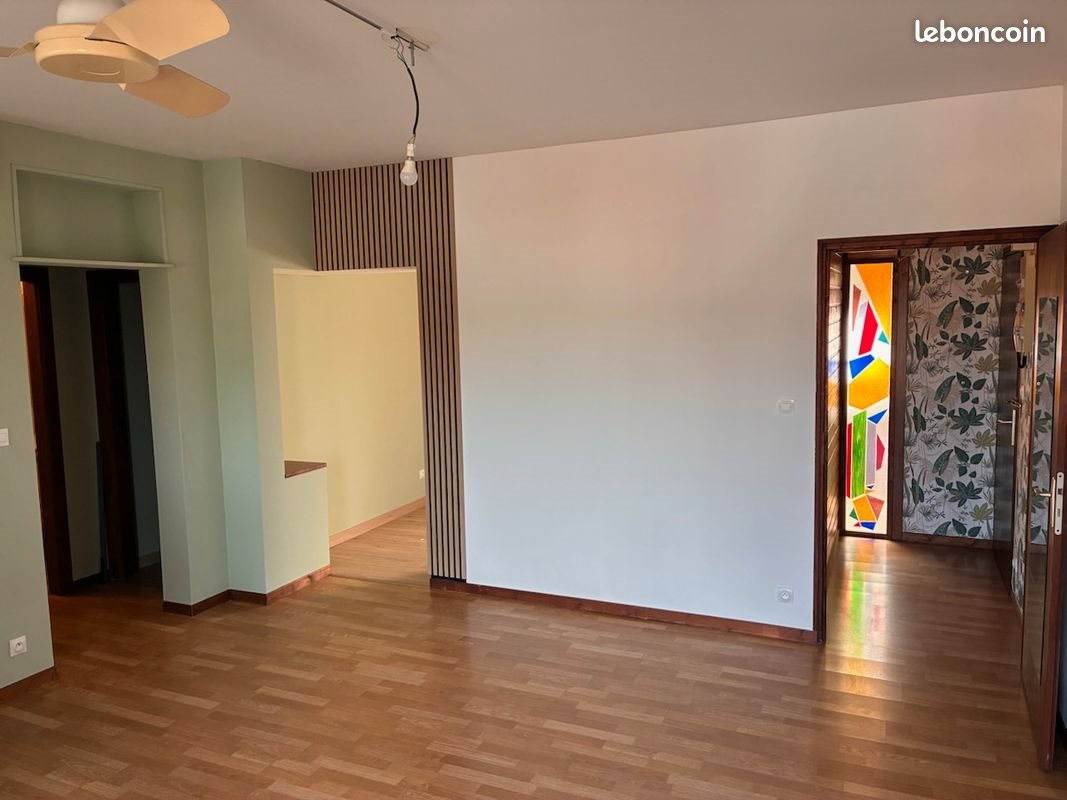 Appartement à louer, 67m², Lure
