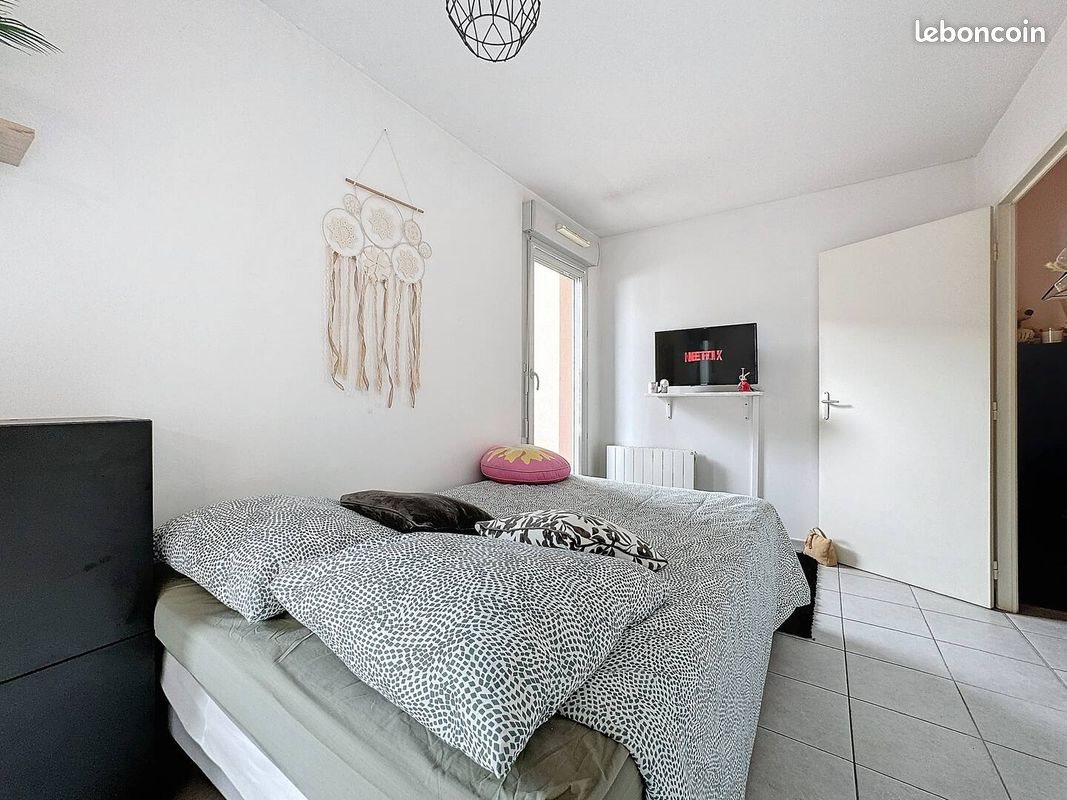 Appartement à louer, 27m², Meyzieu
