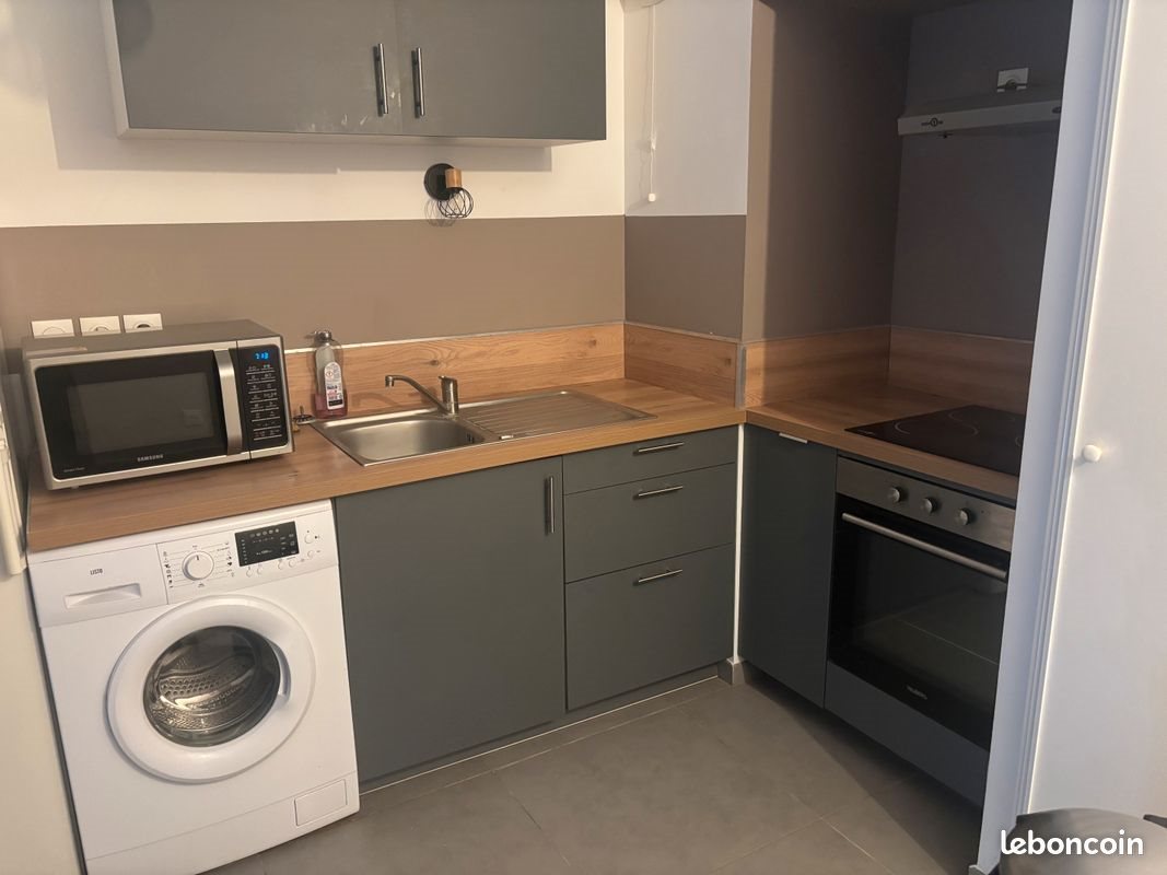 Appartement à louer, 41m², Hyères