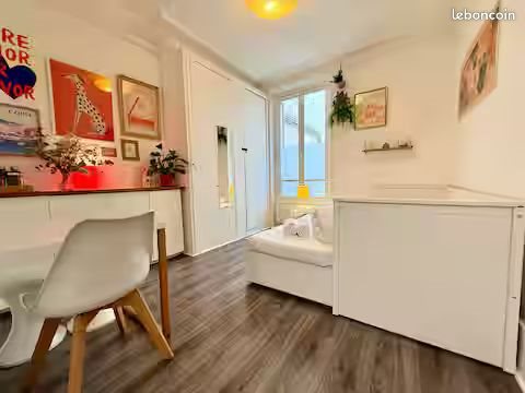 Appartement à louer, 16m², Paris 17ème