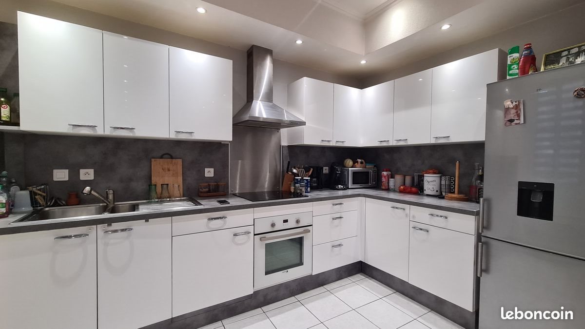 Appartement à louer, 73m², Nay
