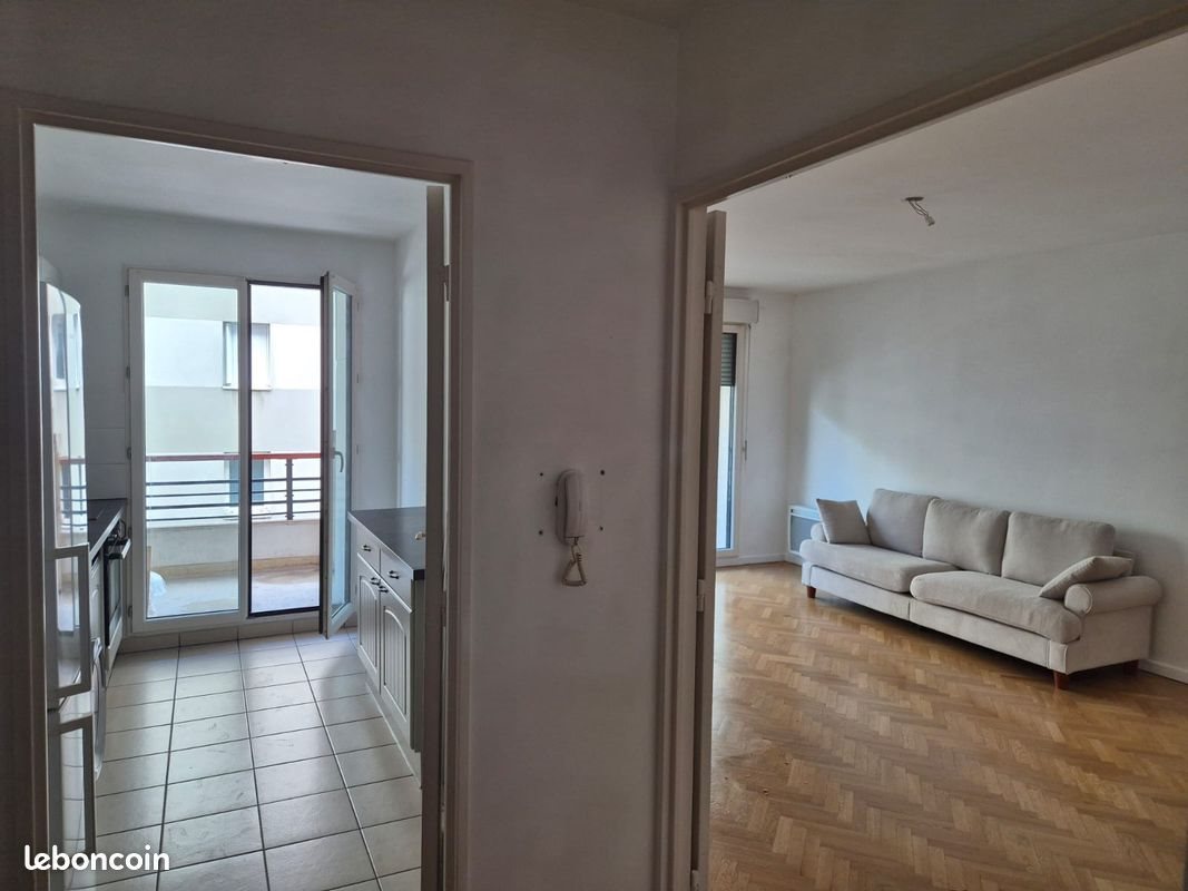 Appartement à louer, 65m², Colombes