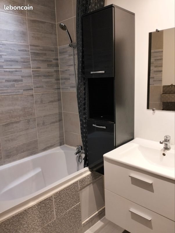 Appartement à louer, 29m², Sète