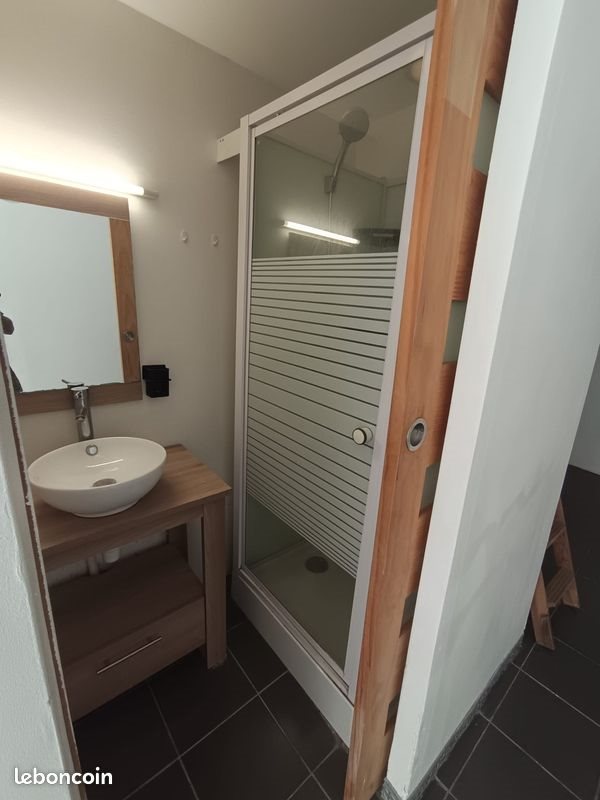 Appartement à louer, 28m², Nîmes