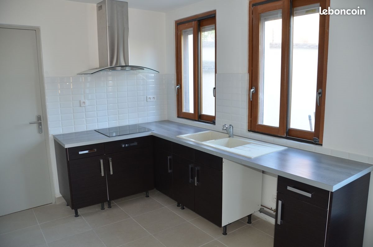 Appartement à louer, 57m², Andeville