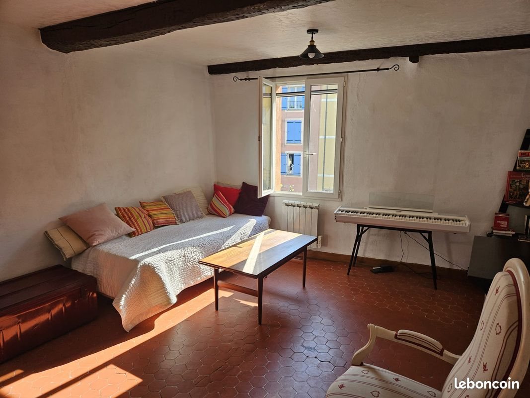 Maison à louer, 105m², Lorgues