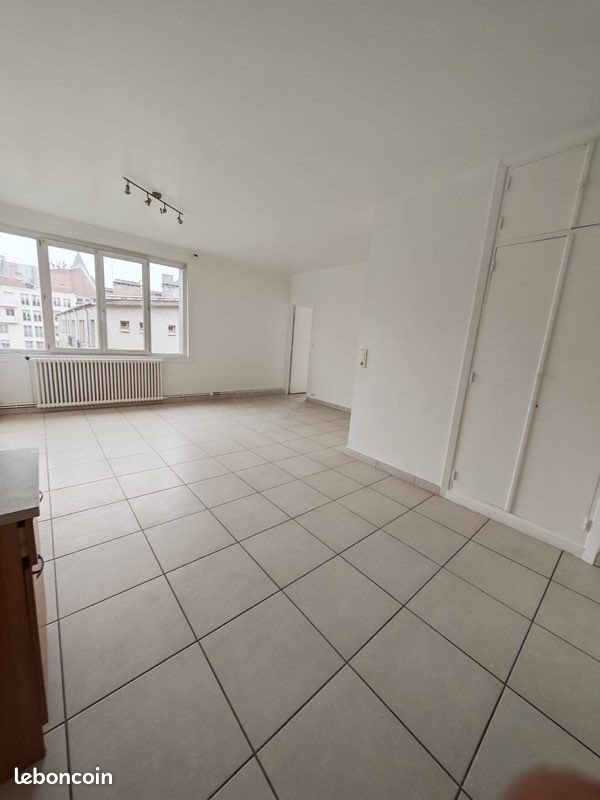 Appartement à louer, 45m², Valenciennes