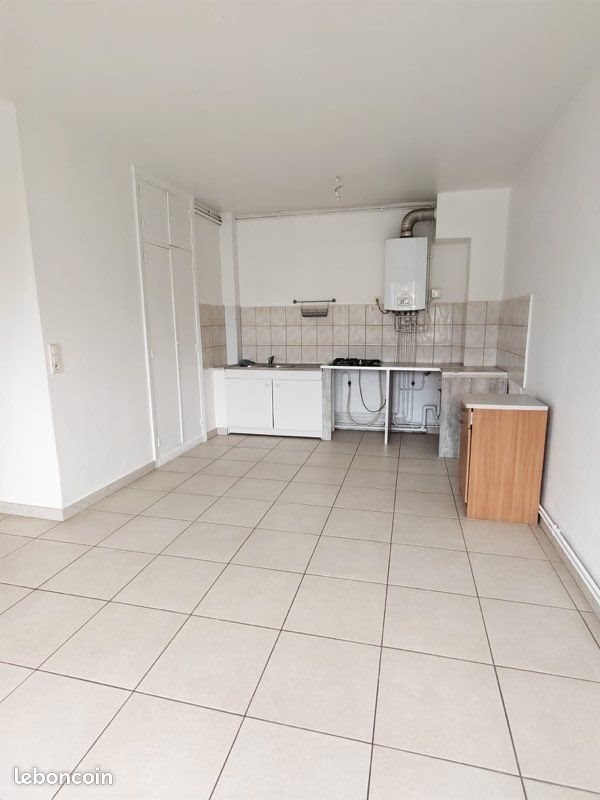 Appartement à louer, 45m², Valenciennes