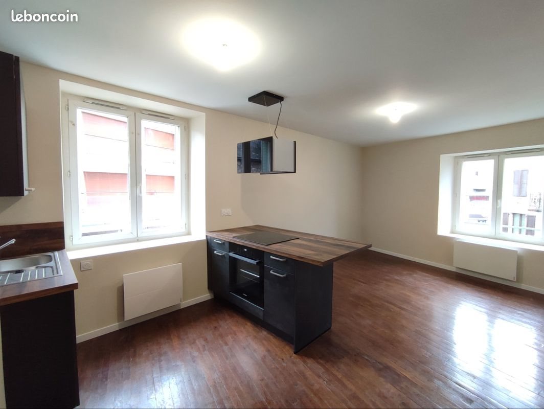 Appartement à louer, 38m², Ussel