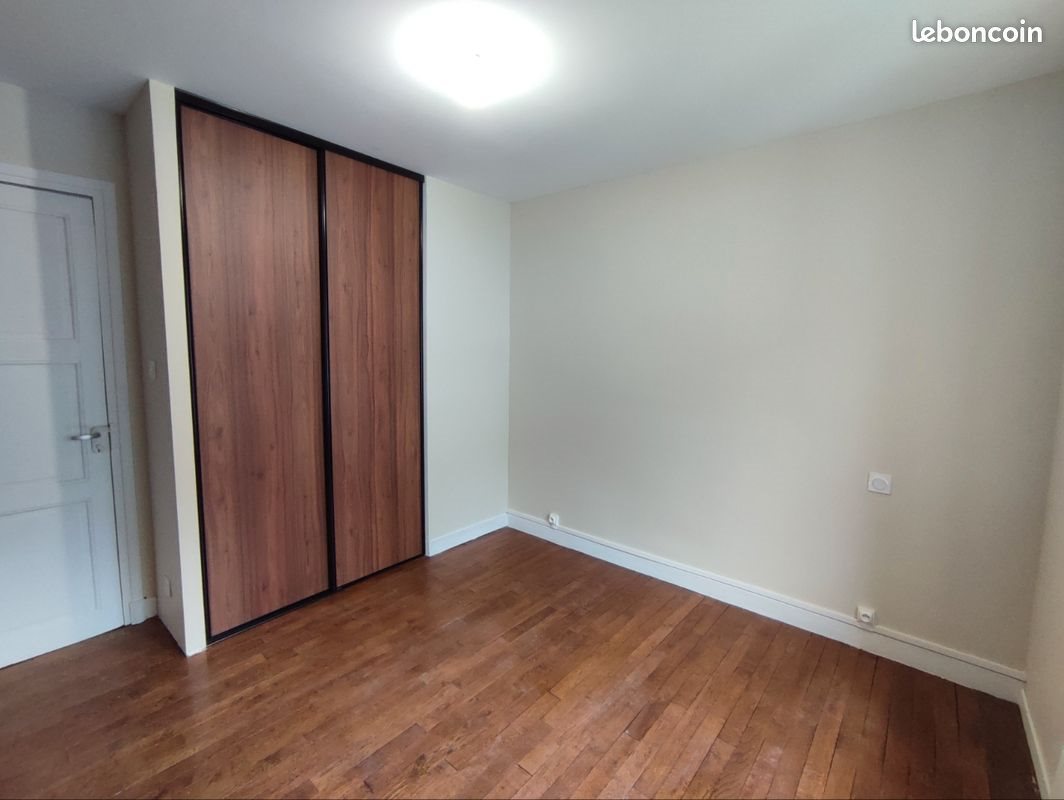 Appartement à louer, 38m², Ussel