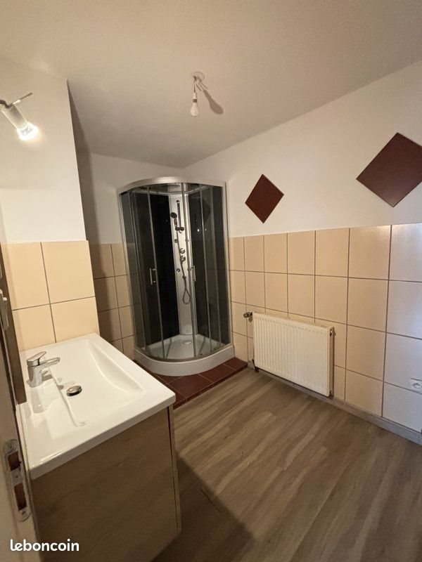 Appartement à louer, 70m², Châtenois