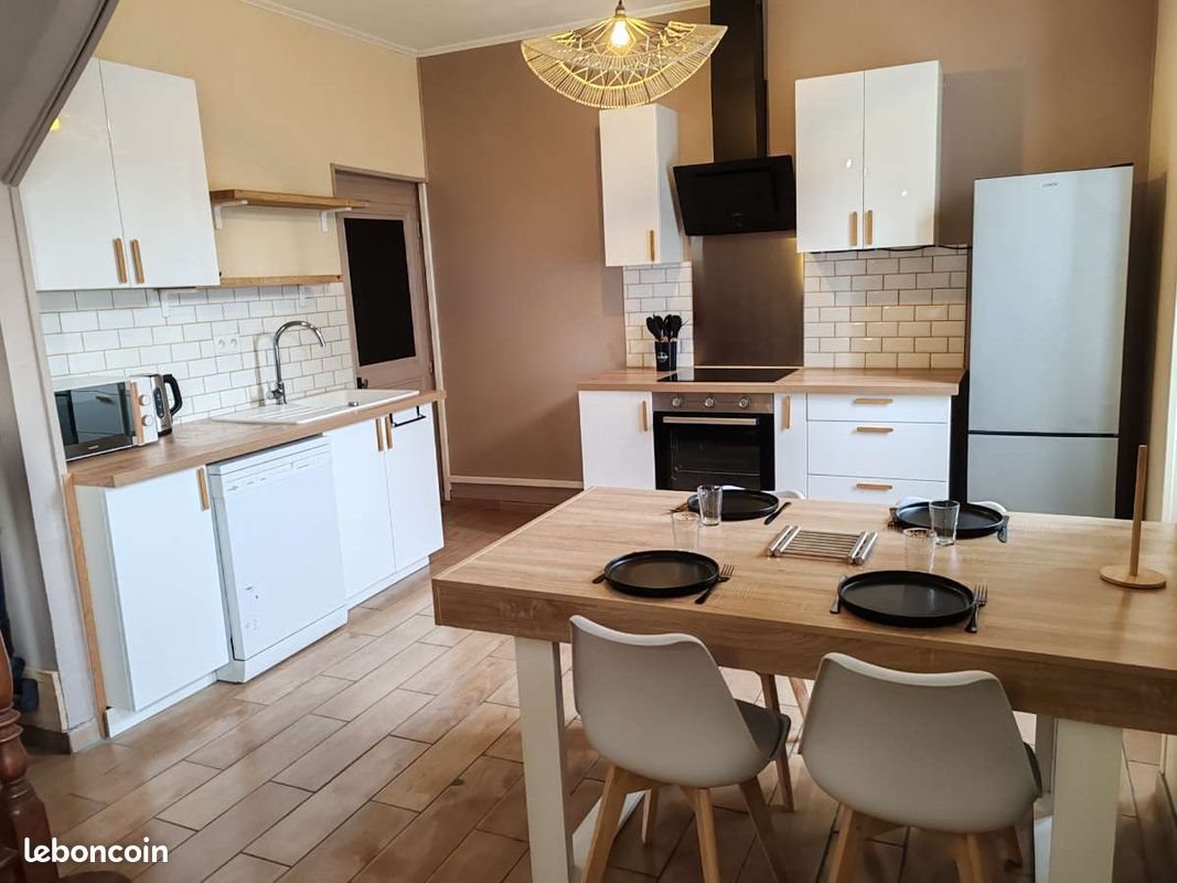 Maison à louer, 80m², Gond-Pontouvre