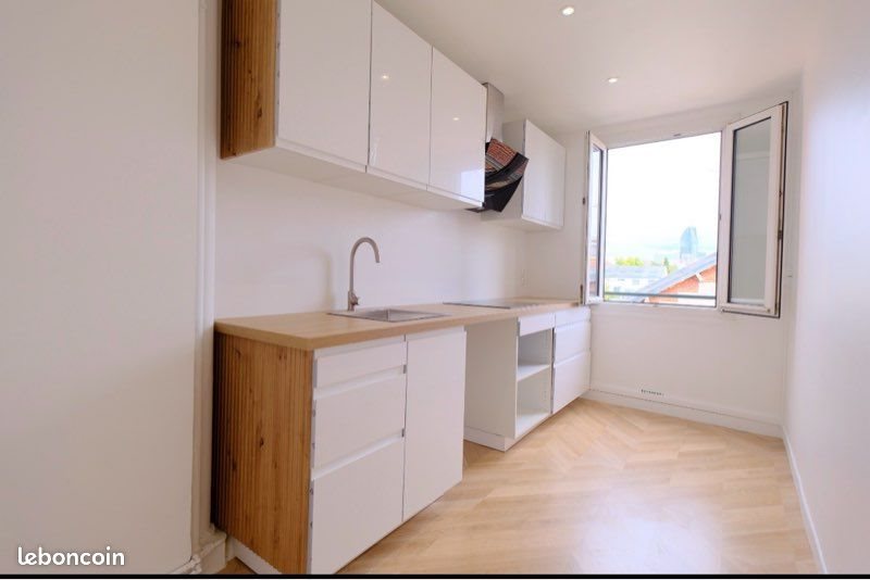 Appartement à vendre, 72m², Suresnes