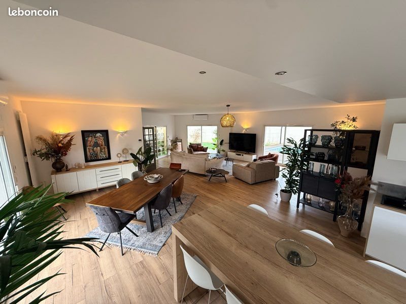 Maison à vendre, 227m², Izon