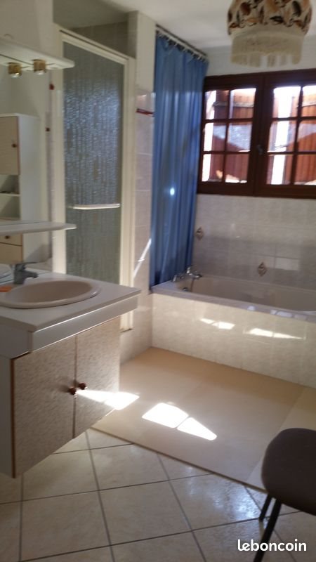 Appartement à louer, 50m², Solliès-Pont