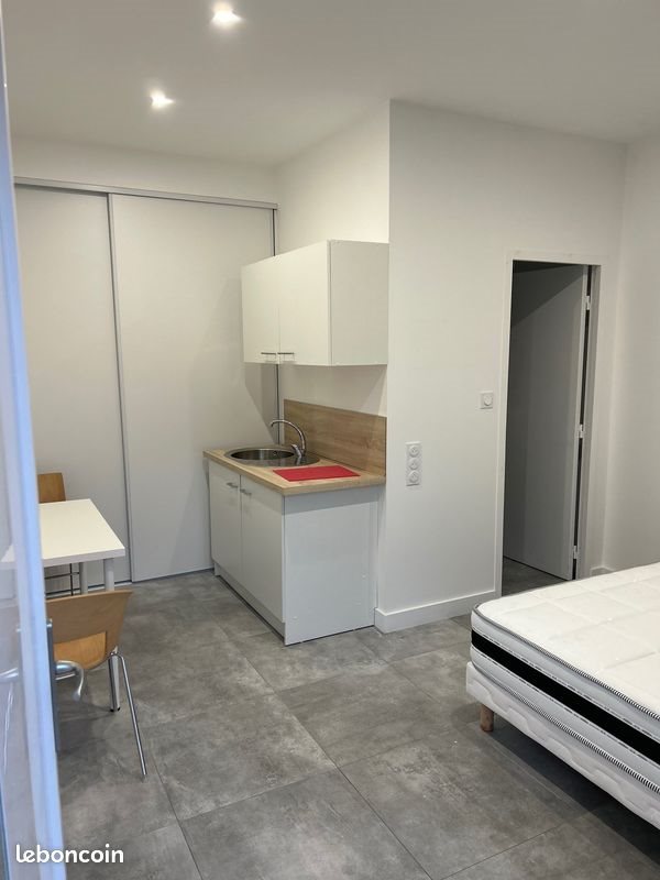 Appartement à louer, 19m², Gières
