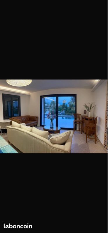 Appartement à louer, 100m², Saint-Raphaël