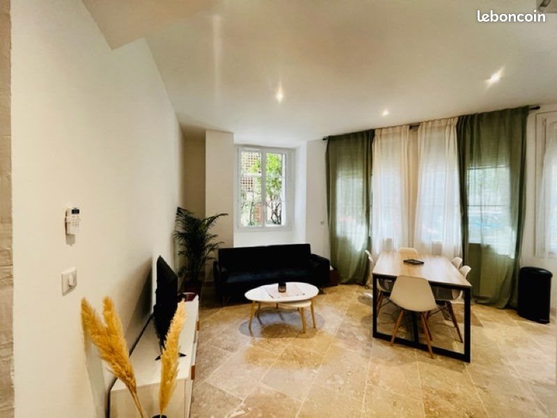 Appartement à louer, 80m², Avignon