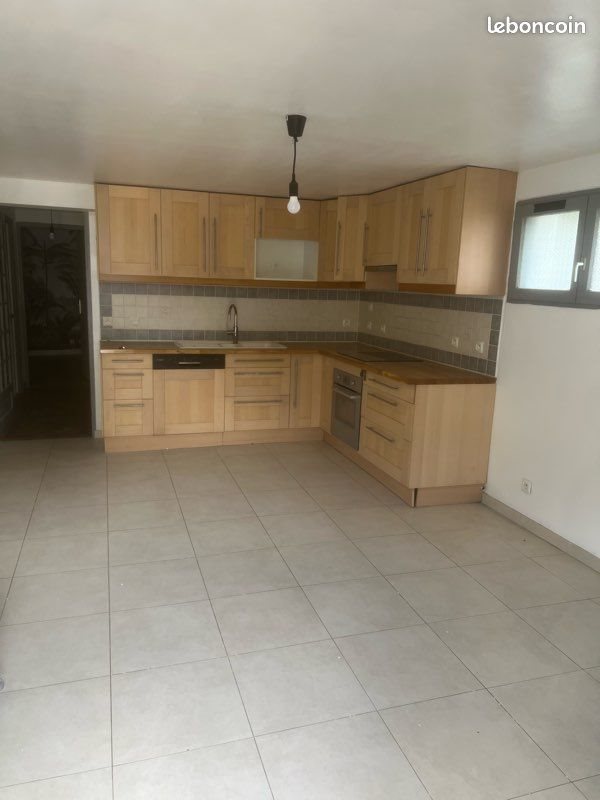 Appartement à louer, 50m², Beure