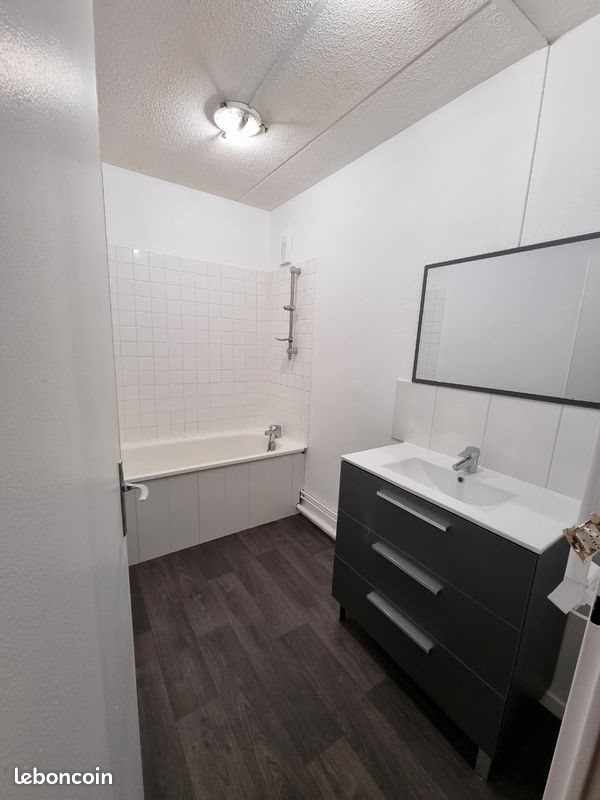 Appartement à louer, 80m², Issoire