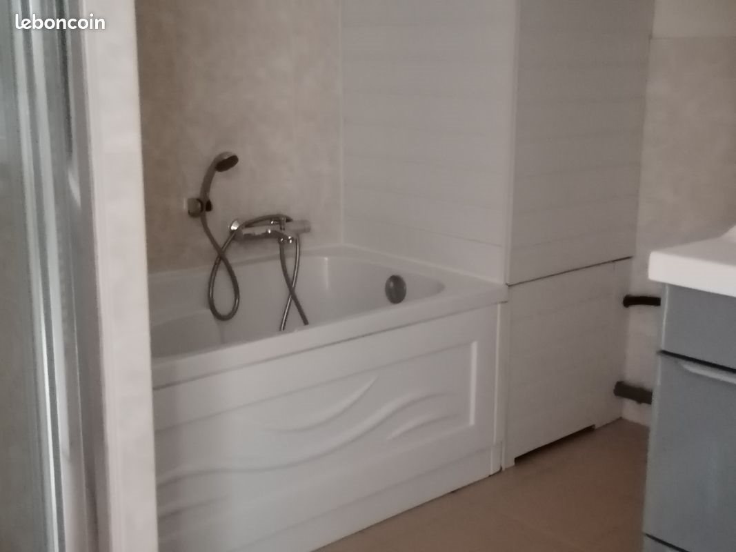 Maison à louer, 90m², Barentin