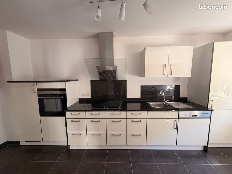 Appartement à vendre, 75m², Stiring-Wendel