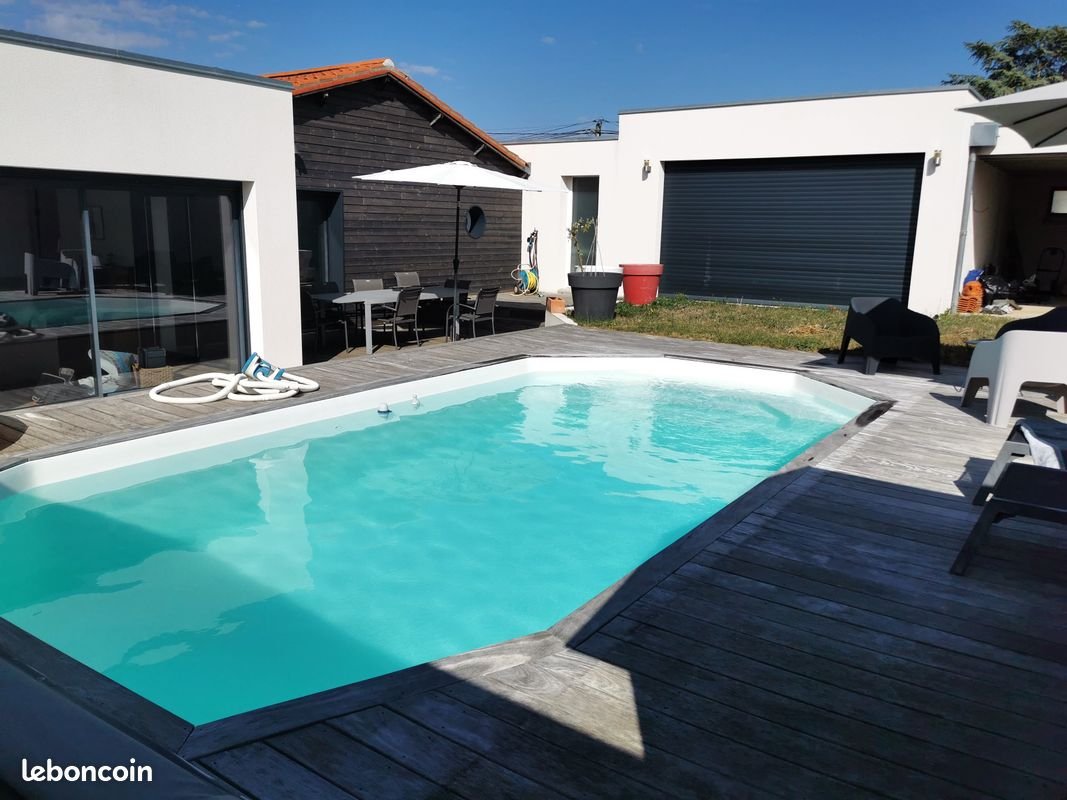 Maison à vendre, 210m², Croix-Chapeau
