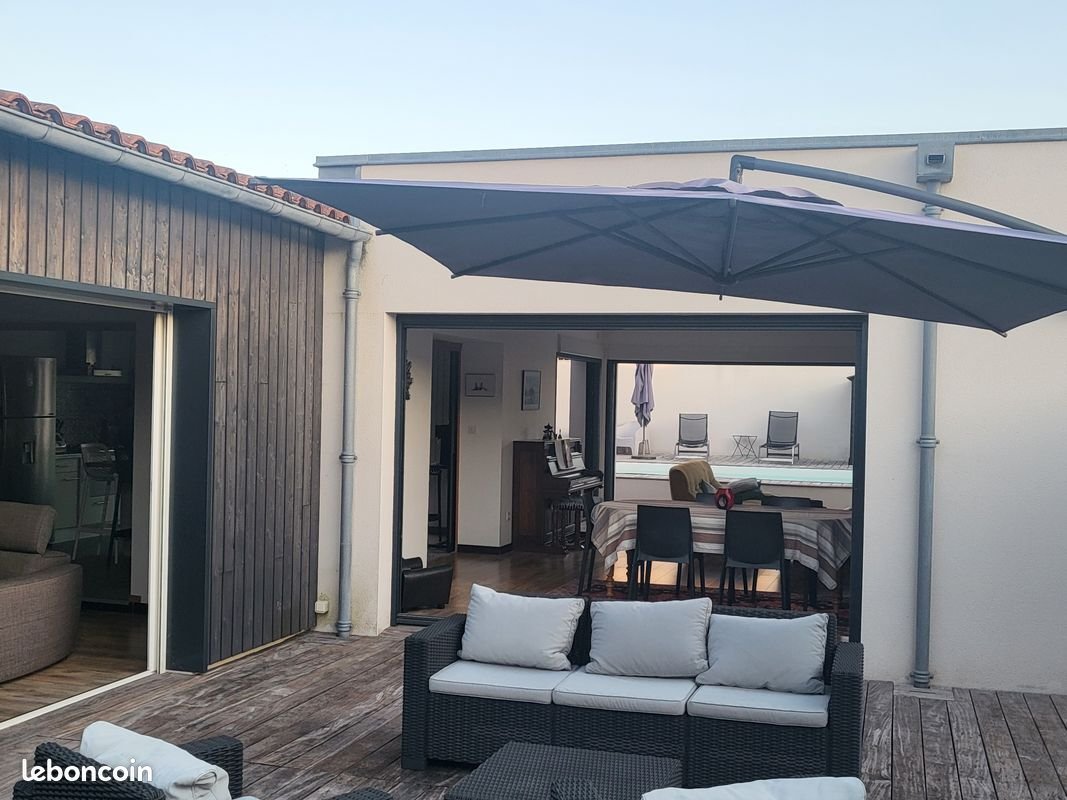 Maison à vendre, 210m², Croix-Chapeau