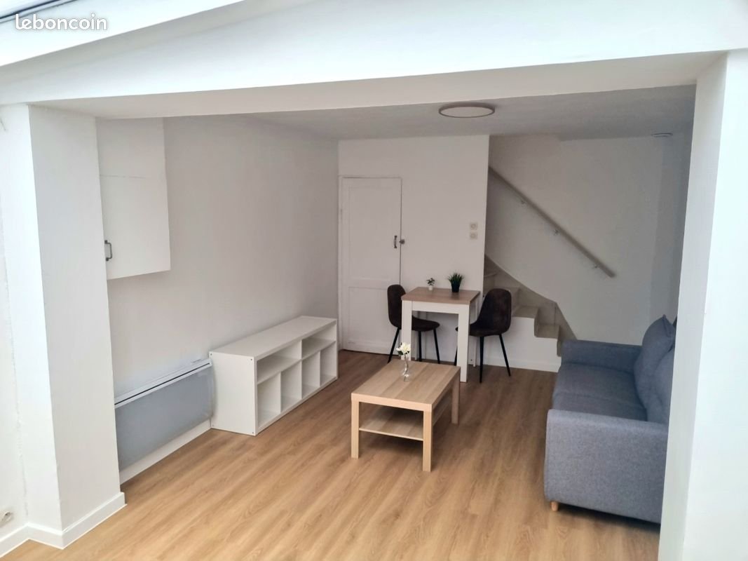 Maison à louer, 49m², Lille