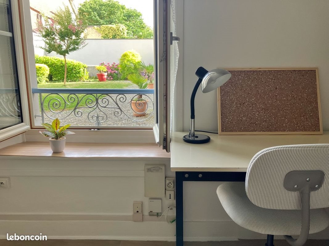 Appartement à louer, 18m², Pau