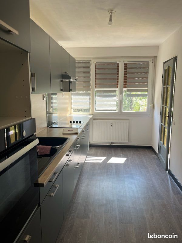 Appartement à louer, 85m², Marly