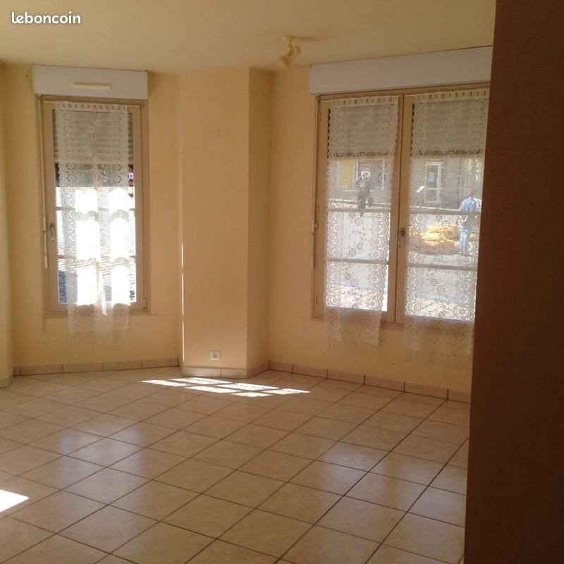 Appartement à louer, 46m², Quintin