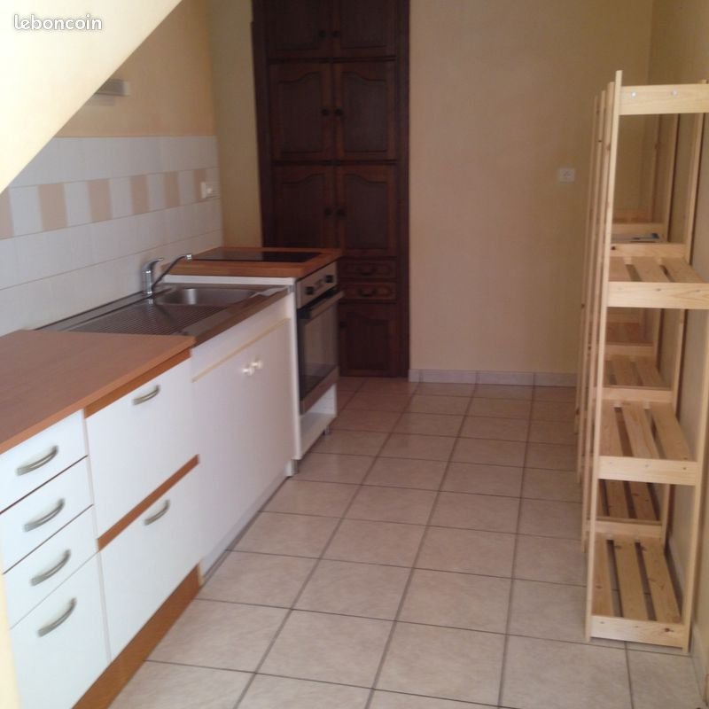 Appartement à louer, 46m², Quintin