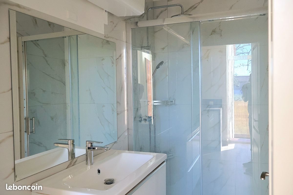 Appartement à louer, 65m², Le Luc