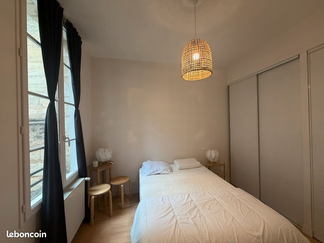 Appartement à louer, 75m², Bordeaux
