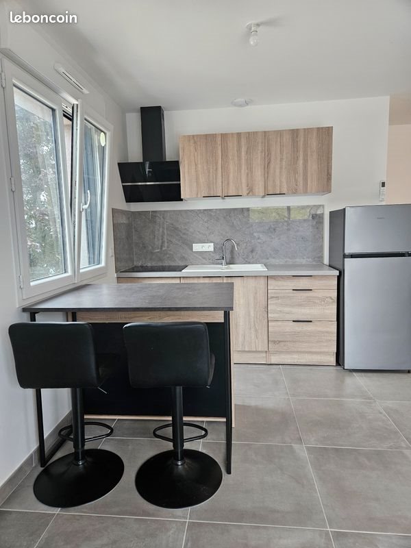Appartement à louer, 33m², La Chapelle-Saint-Luc