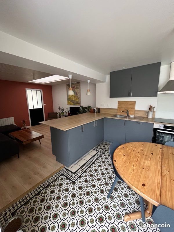 Maison à louer, 75m², Louvil