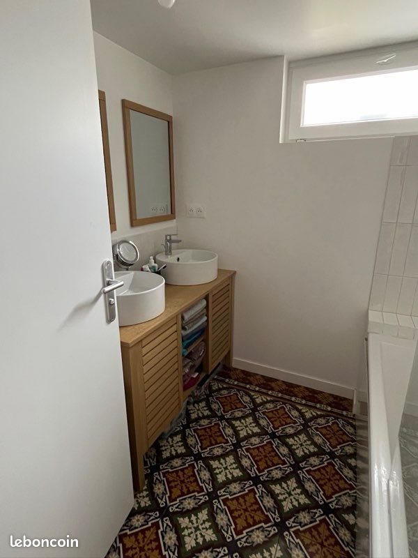 Maison à louer, 75m², Louvil
