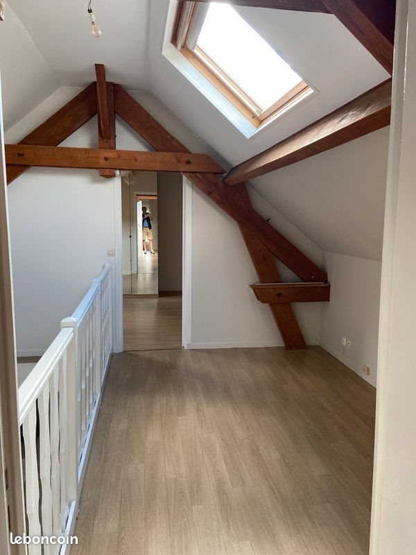 Maison à louer, 80m², Bray-sur-Somme
