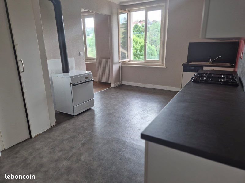 Appartement à louer, 50m², Maisons-du-Bois-Lièvremont