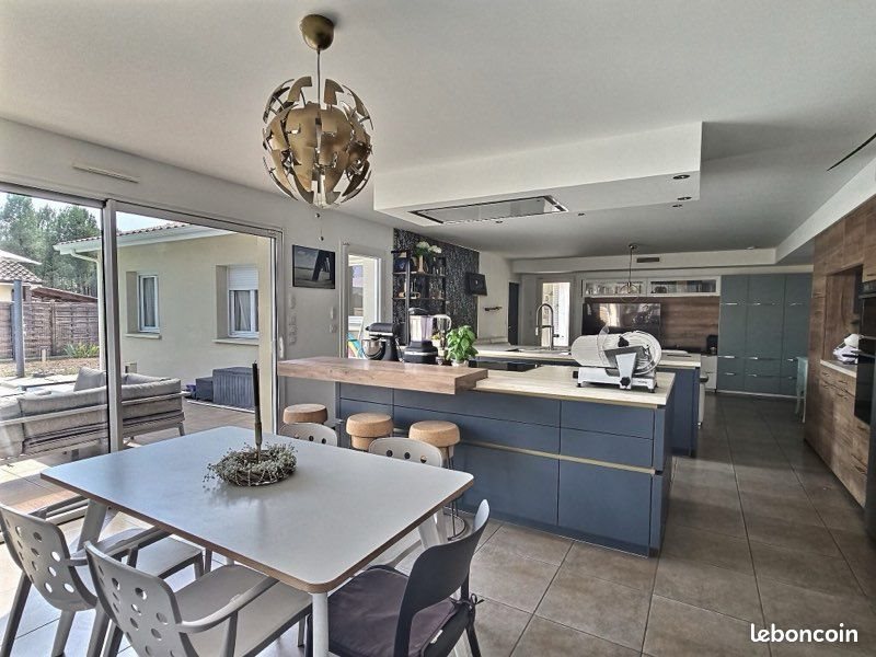 Maison à vendre, 134m², Le Barp