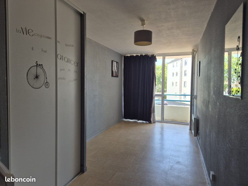 Appartement à louer, 19m², Vannes