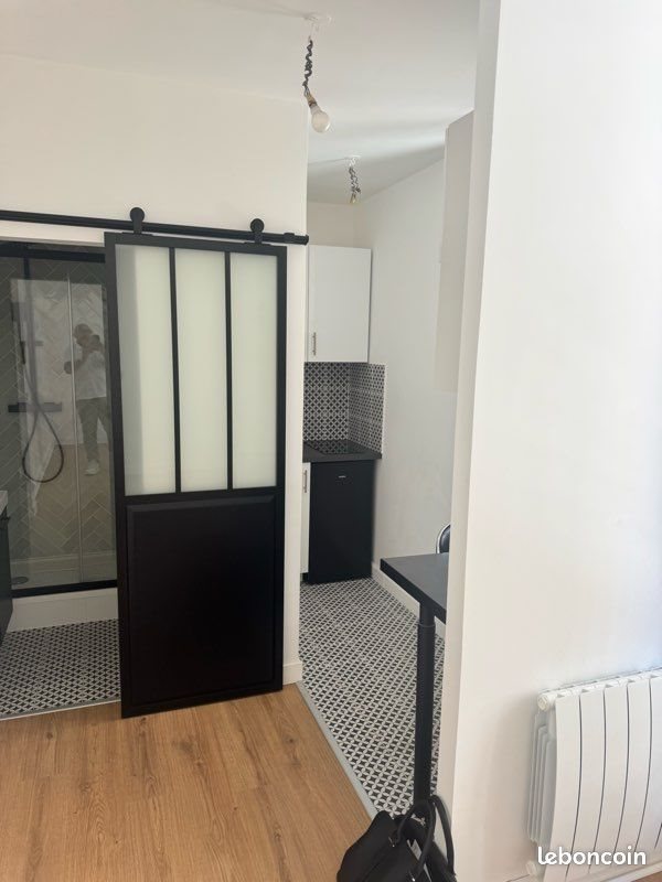 Appartement à louer, 19m², Saint-Ouen-sur-Seine
