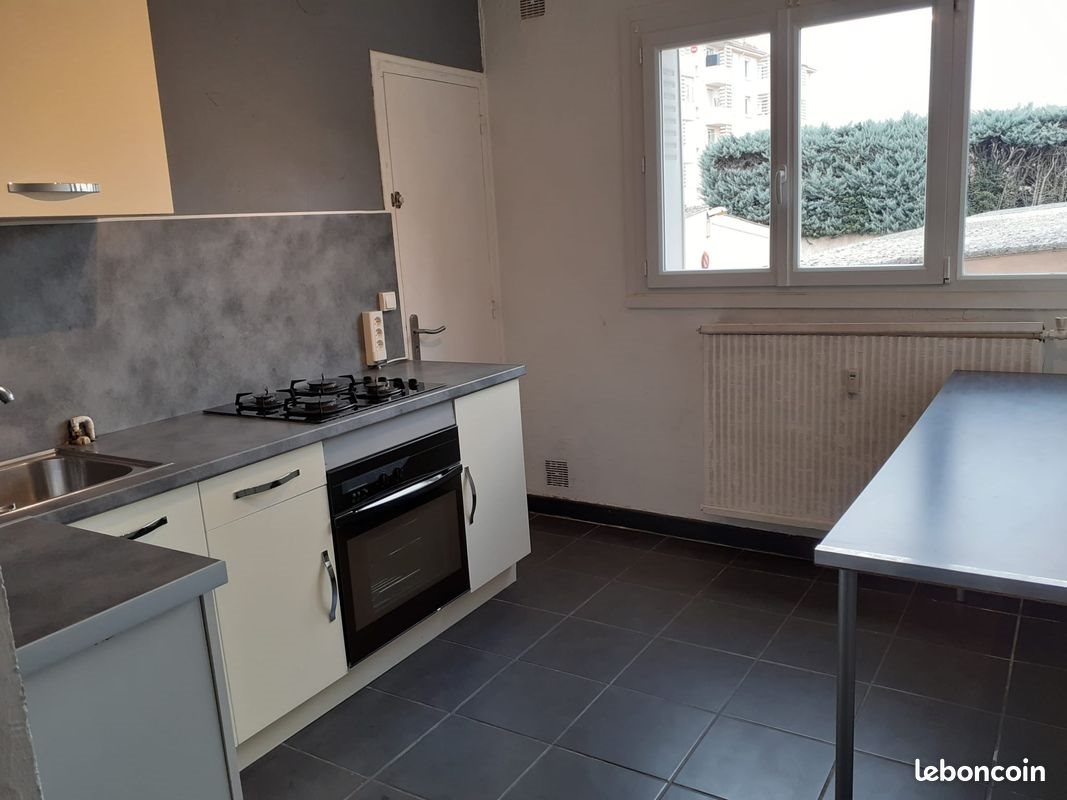 Appartement à louer, 59m², Valence