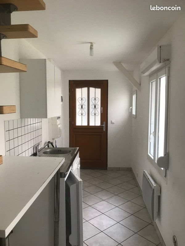 Appartement à louer, 19m², Reims