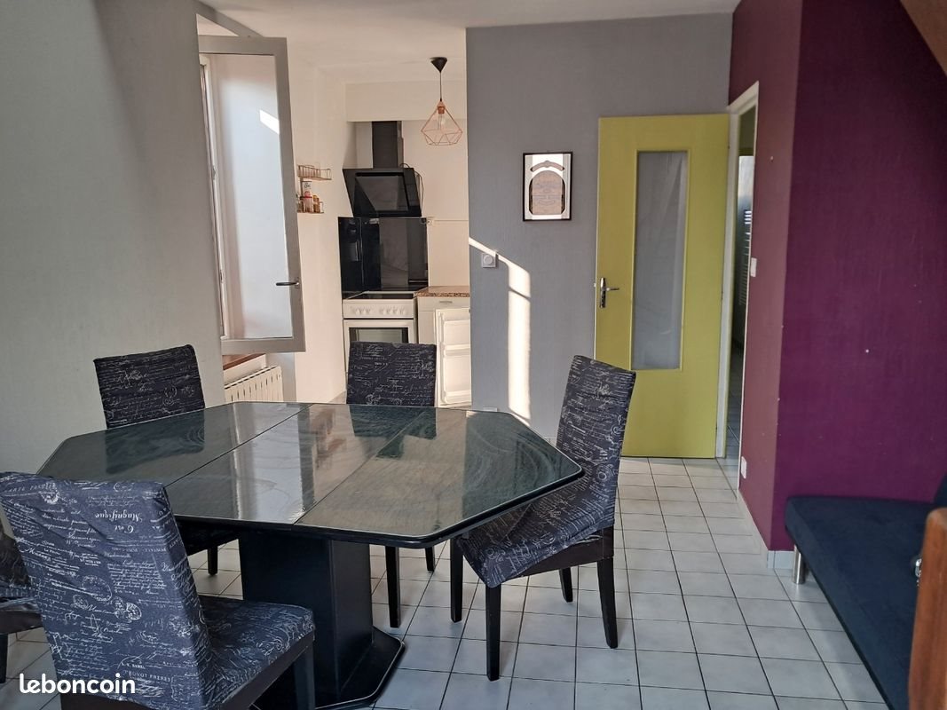 Appartement à louer, 51m², Sévérac-le-Château
