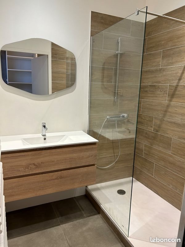 Appartement à louer, 43m², Grenoble