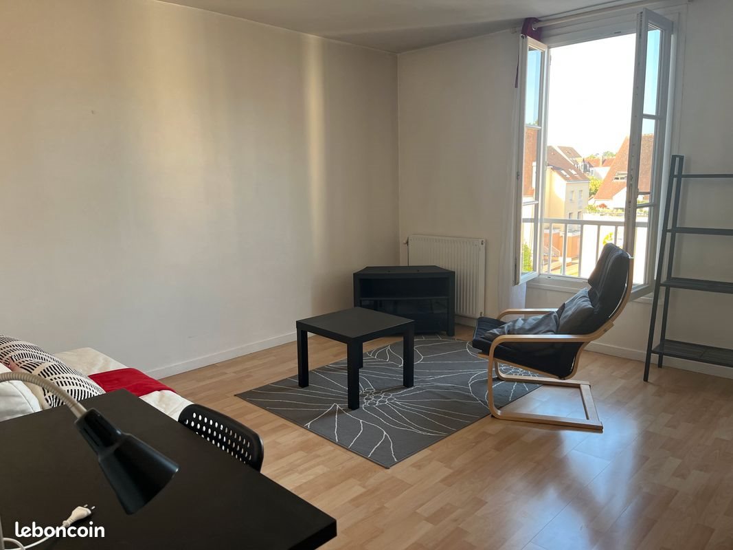 Appartement à louer, 32m², Auxerre