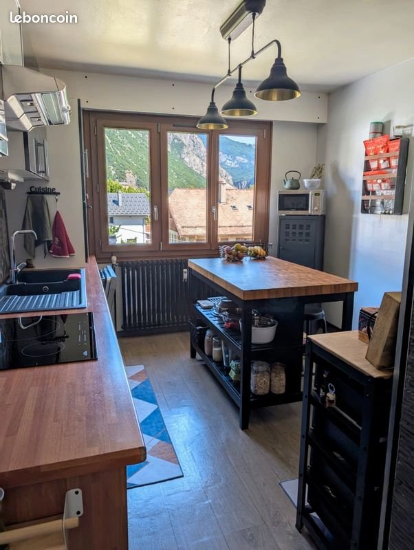 Appartement à vendre, 79m², Saint-Jean-de-Maurienne