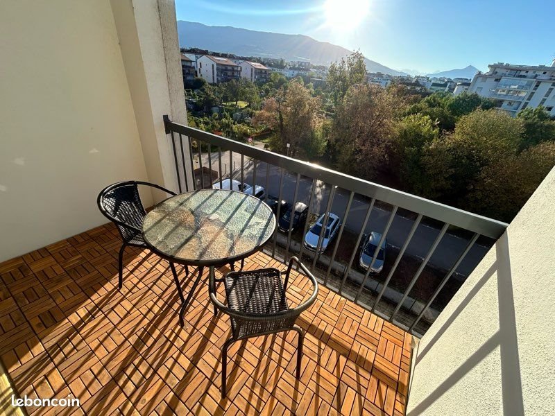 Appartement à louer, 45m², Annemasse